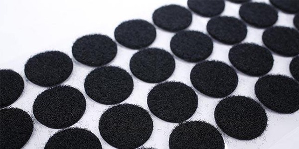 背膠魔術(shù)貼